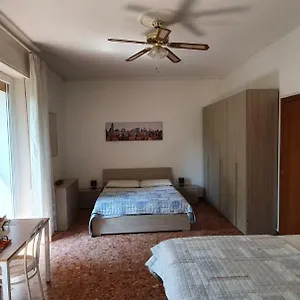  Bed & Breakfast Lo Scoiattolo Italia